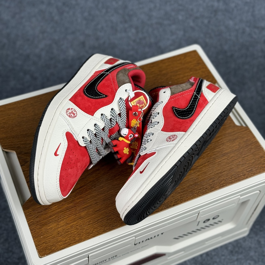 Air Jordan 1 Low AJ1 乔1马年限定 骏马奔腾 高端定制 低帮复古篮球鞋 FC7688-203 Air Jordan 1 Low AJ1 乔1马年限定 骏马奔腾 高端定制 低帮复古篮球鞋 FC7688-203