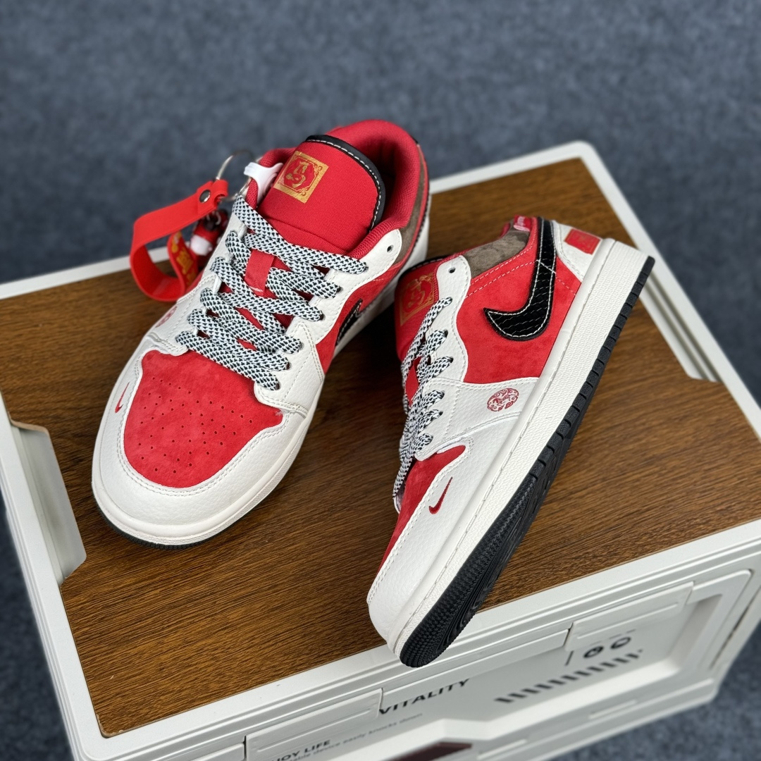 Air Jordan 1 Low AJ1 乔1马年限定 骏马奔腾 高端定制 低帮复古篮球鞋 FC7688-203 Air Jordan 1 Low AJ1 乔1马年限定 骏马奔腾 高端定制 低帮复古篮球鞋 FC7688-203