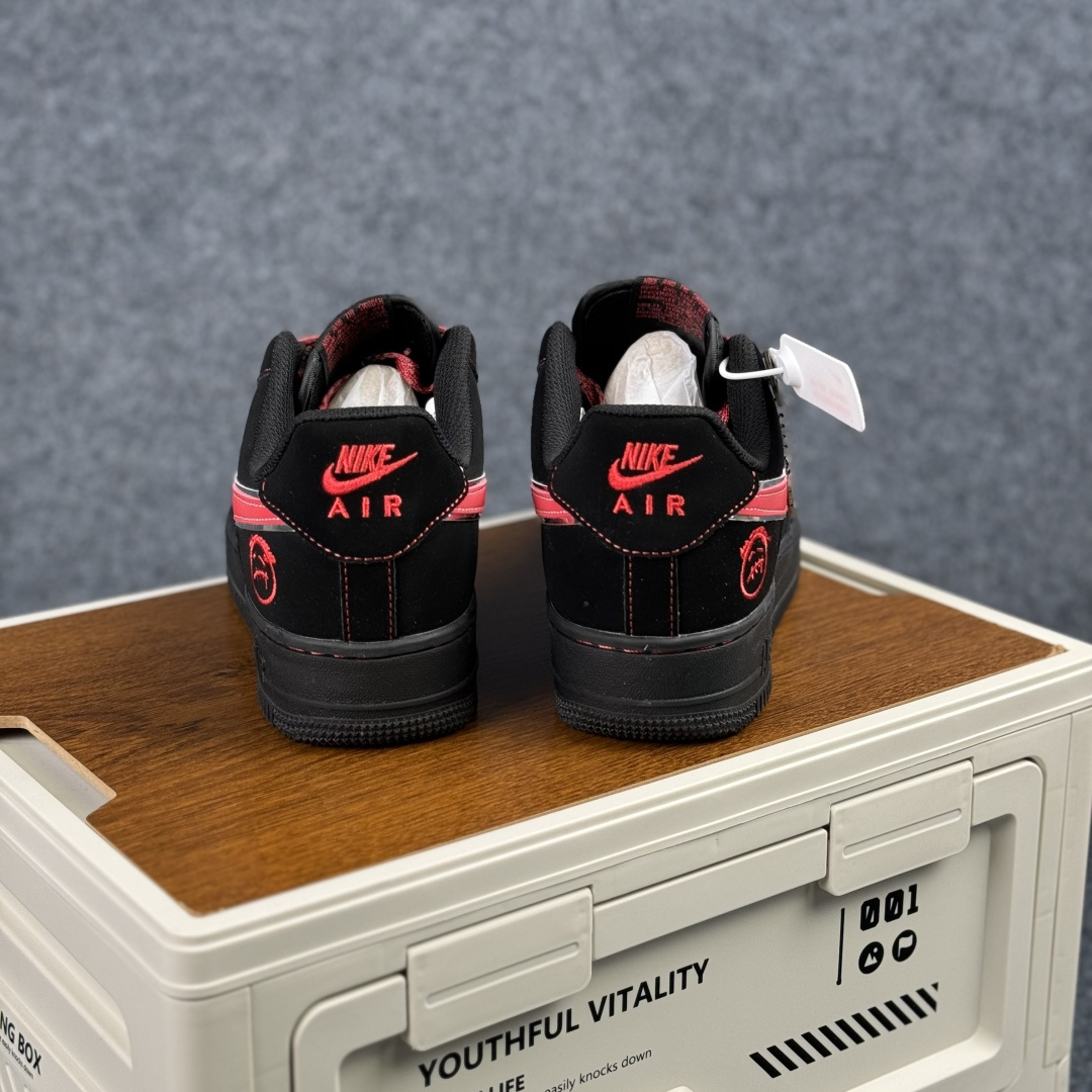 空军一号低帮休闲鞋 Nike Air Force 1'07 LX 鬼脸黑红 DD1982-339-Top High Quatity Cheap Sneakers Fashion Clothing Clothes Bags handbags Shoes of all Brand wholesale With The best Quality And Beautiful Price from China Factory Chinese suppliers wholesaler seller 空军一号低帮休闲鞋 Nike Air Force 1'07 LX 鬼脸黑红 DD1982-339
