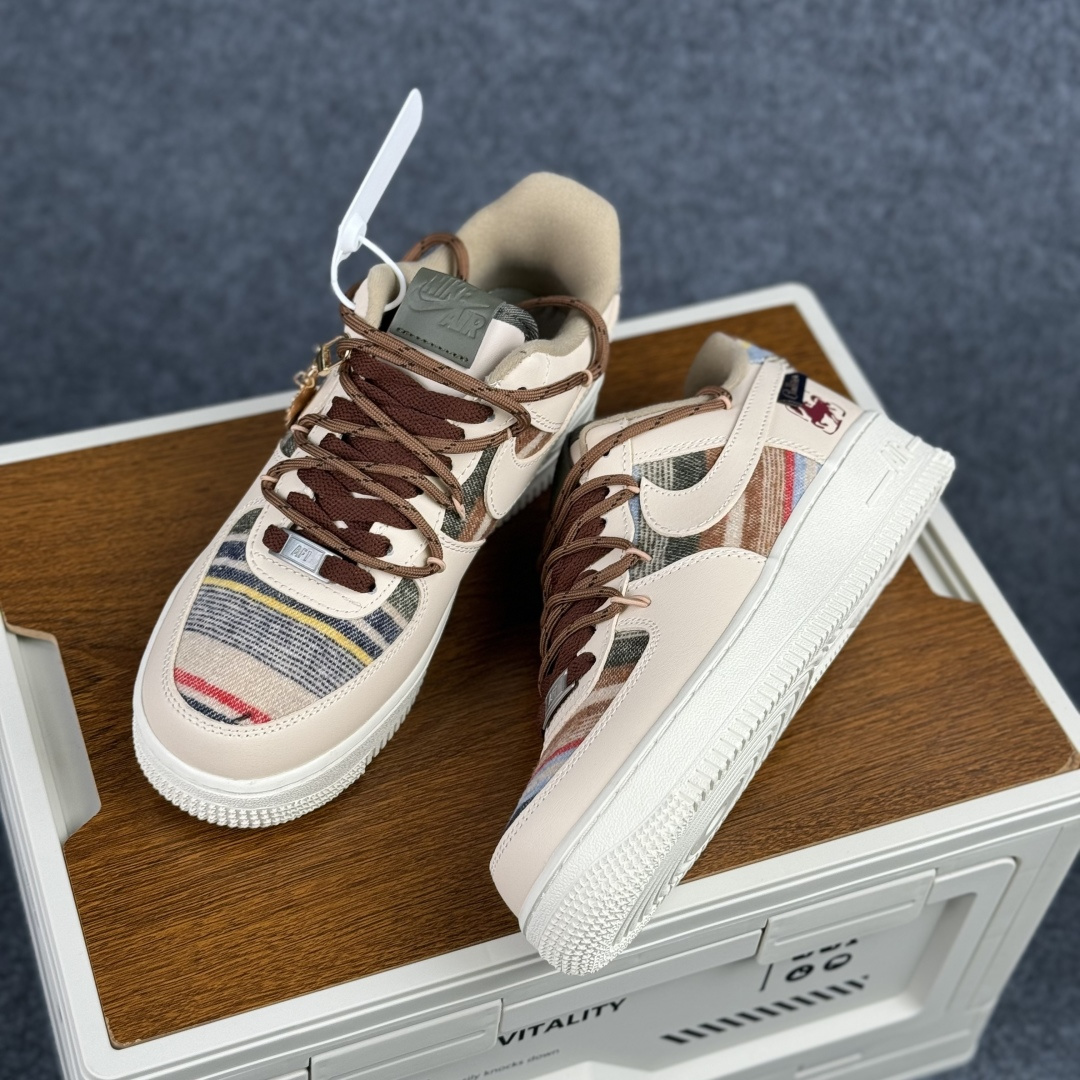 Nike Air Force 1 Low 焦糖小马 解构绑带 CW1186-230-Top High Quatity Cheap Sneakers Fashion Clothing Clothes Bags handbags Shoes of all Brand wholesale With The best Quality And Beautiful Price from China Factory Chinese suppliers wholesaler seller Nike Air Force 1 Low 焦糖小马 解构绑带 CW1186-230