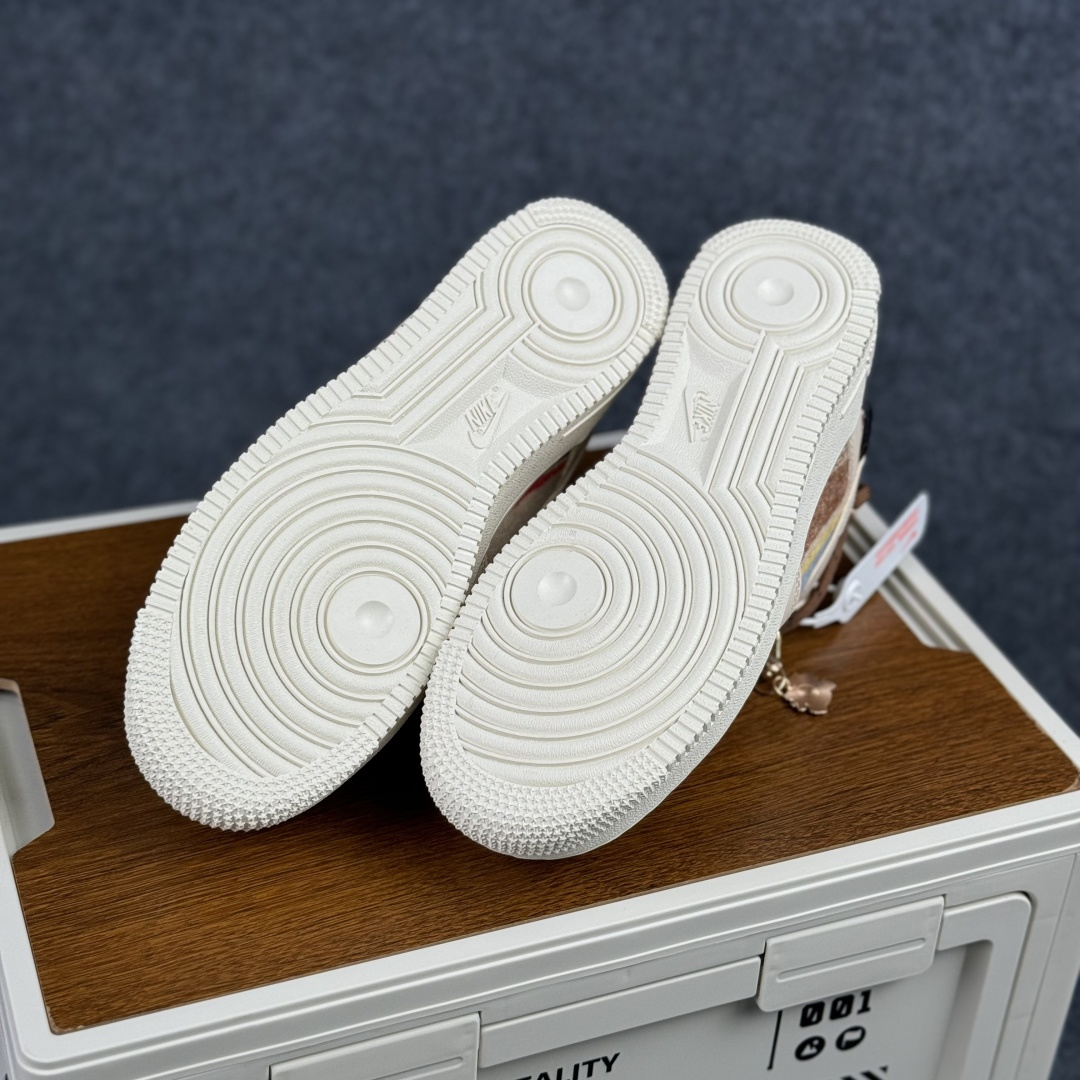 Nike Air Force 1 Low 焦糖小马 解构绑带 CW1186-230-Top High Quatity Cheap Sneakers Fashion Clothing Clothes Bags handbags Shoes of all Brand wholesale With The best Quality And Beautiful Price from China Factory Chinese suppliers wholesaler seller Nike Air Force 1 Low 焦糖小马 解构绑带 CW1186-230