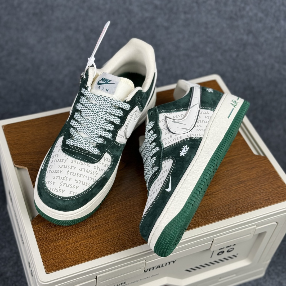 Nike Air Force 1'07 Low 斯图西联名 墨绿 空军一号低帮休闲板鞋 SY1388-023