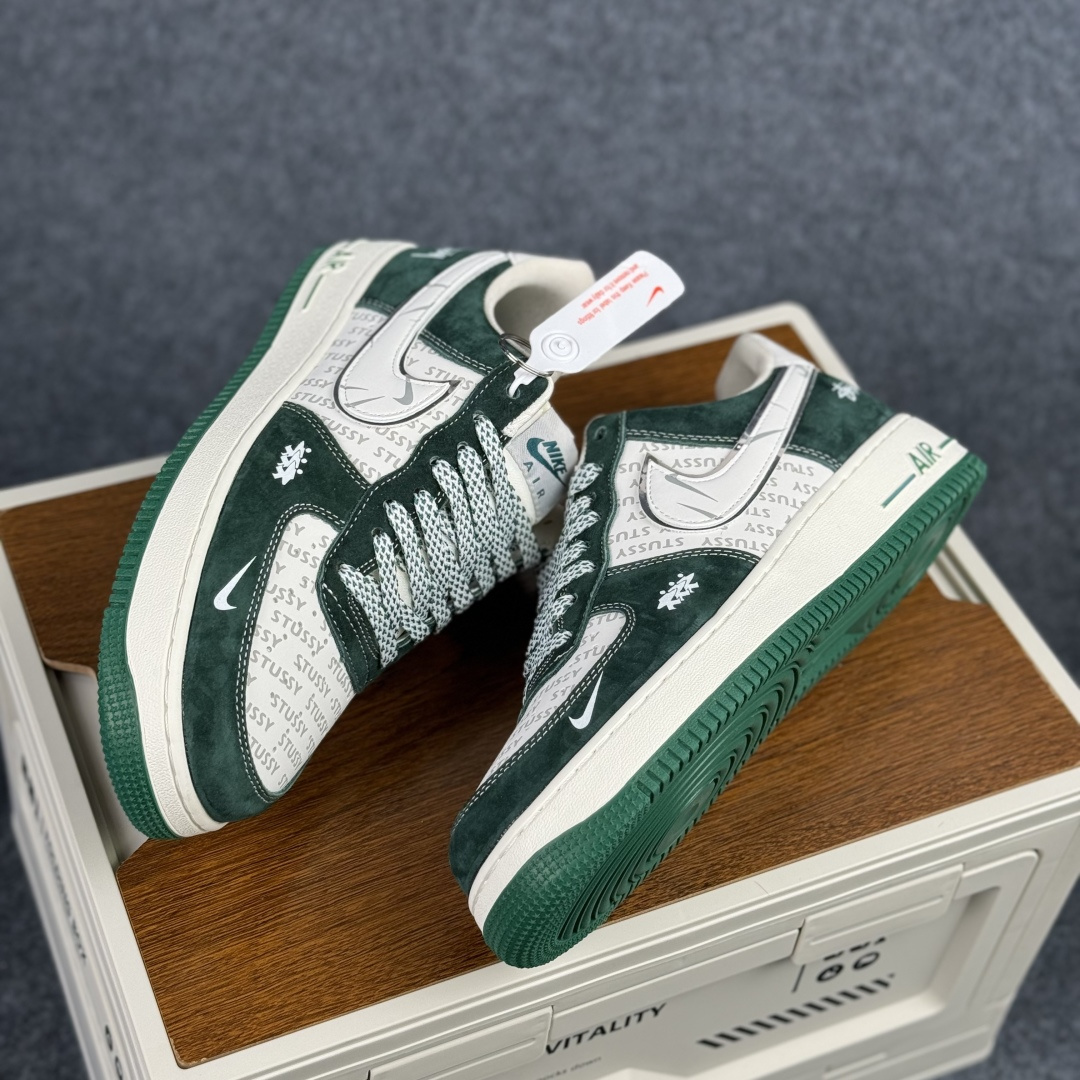 Nike Air Force 1'07 Low 斯图西联名 墨绿 空军一号低帮休闲板鞋 SY1388-023