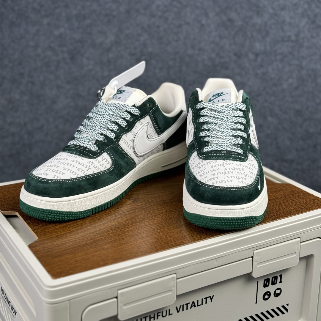 Nike Air Force 1'07 Low 斯图西联名 墨绿 空军一号低帮休闲板鞋 SY1388-023