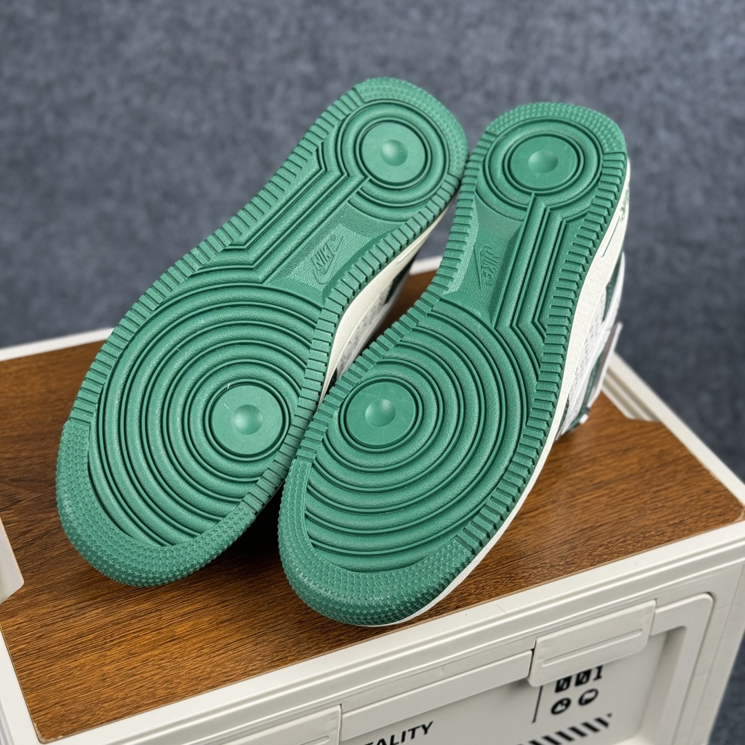 Nike Air Force 1'07 Low 斯图西联名 墨绿 空军一号低帮休闲板鞋 SY1388-023