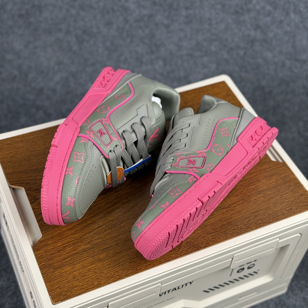 YS广奢高端货 LOUIS VUITTON 路易威登 LV Trainer 板鞋-Top High Quatity Cheap Sneakers Fashion Clothing Clothes Bags handbags Shoes of all Brand wholesale With The best Quality And Beautiful Price from China Factory Chinese suppliers wholesaler seller YS广奢高端货 LOUIS VUITTON 路易威登 LV Trainer 板鞋