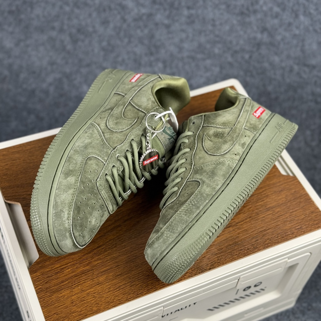 Nike Air Force 1'07 Low 联名 全猪八 空军一号低帮休闲板鞋 DF0188-117