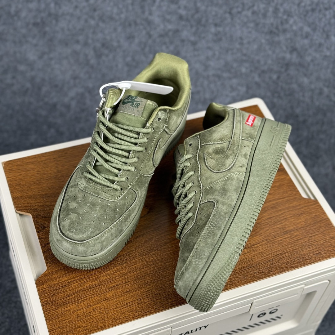 Nike Air Force 1'07 Low 联名 全猪八 空军一号低帮休闲板鞋 DF0188-117