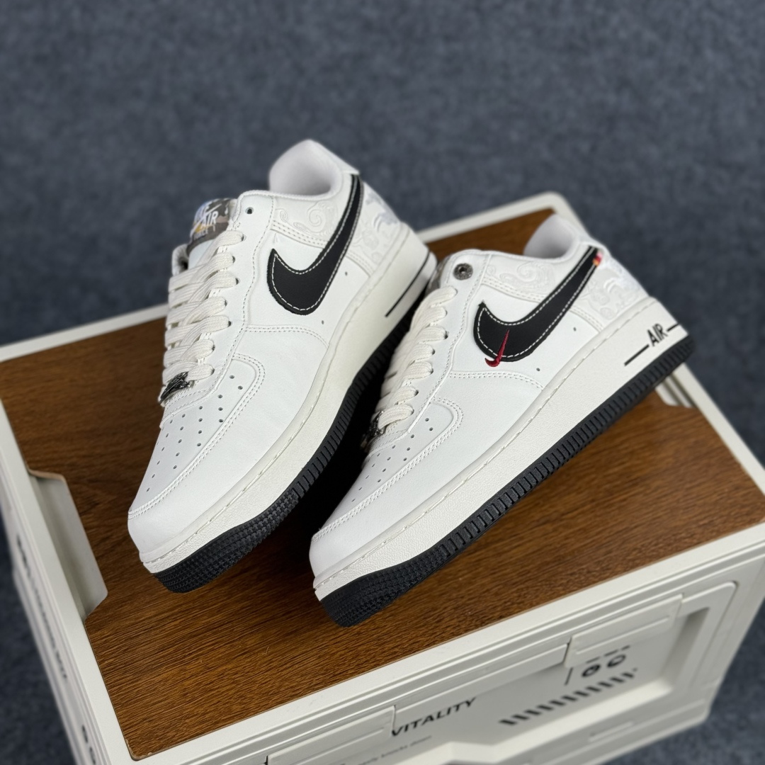 Nike Air Force 1'07 Low 马年限定 经典黑飞马 空军一号低帮休闲板鞋 DD1982-347-Top High Quatity Cheap Sneakers Fashion Clothing Clothes Bags handbags Shoes of all Brand wholesale With The best Quality And Beautiful Price from China Factory Chinese suppliers wholesaler seller Nike Air Force 1'07 Low 马年限定 经典黑飞马 空军一号低帮休闲板鞋 DD1982-347