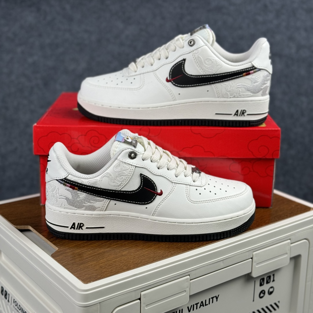Nike Air Force 1'07 Low 马年限定 经典黑飞马 空军一号低帮休闲板鞋 DD1982-347-Top High Quatity Cheap Sneakers Fashion Clothing Clothes Bags handbags Shoes of all Brand wholesale With The best Quality And Beautiful Price from China Factory Chinese suppliers wholesaler seller Nike Air Force 1'07 Low 马年限定 经典黑飞马 空军一号低帮休闲板鞋 DD1982-347