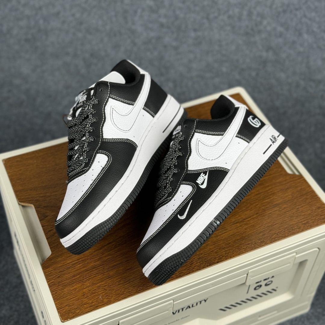 NIke Air Force 1 '07 Low “古驰联名-熊猫黑白”空军一号 低帮 运动鞋 休闲鞋 DD1982-340