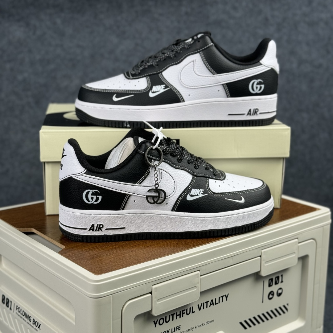 NIke Air Force 1 '07 Low “古驰联名-熊猫黑白”空军一号 低帮 运动鞋 休闲鞋 DD1982-340