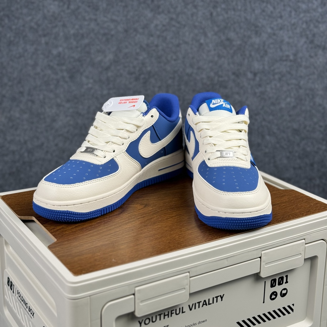 Nike Air Force 1 '07 Low “NIKE联名------白蓝” 高端定制 低帮休闲板鞋 XD9314-612