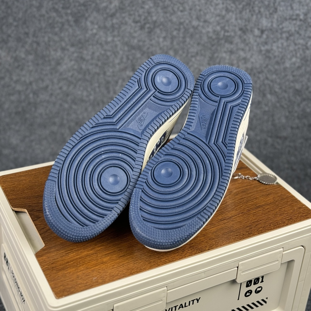 Nike Air Force 1 '07 Low “斯图西联名-浅灰宝蓝色麂皮 高端定制 低帮休闲板鞋 XD9314-612-Top High Quatity Cheap Sneakers Fashion Clothing Clothes Bags handbags Shoes of all Brand wholesale With The best Quality And Beautiful Price from China Factory Chinese suppliers wholesaler seller Nike Air Force 1 '07 Low “斯图西联名-浅灰宝蓝色麂皮 高端定制 低帮休闲板鞋 XD9314-612