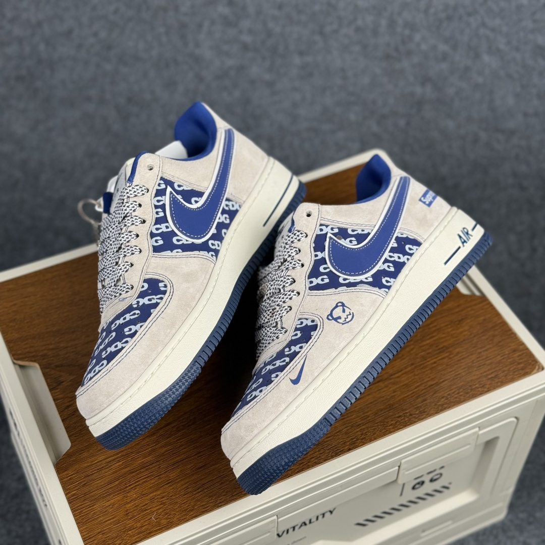 Nike Air Force 1 '07 Low “斯图西联名-浅灰宝蓝色麂皮 高端定制 低帮休闲板鞋 XD9314-612-Top High Quatity Cheap Sneakers Fashion Clothing Clothes Bags handbags Shoes of all Brand wholesale With The best Quality And Beautiful Price from China Factory Chinese suppliers wholesaler seller Nike Air Force 1 '07 Low “斯图西联名-浅灰宝蓝色麂皮 高端定制 低帮休闲板鞋 XD9314-612