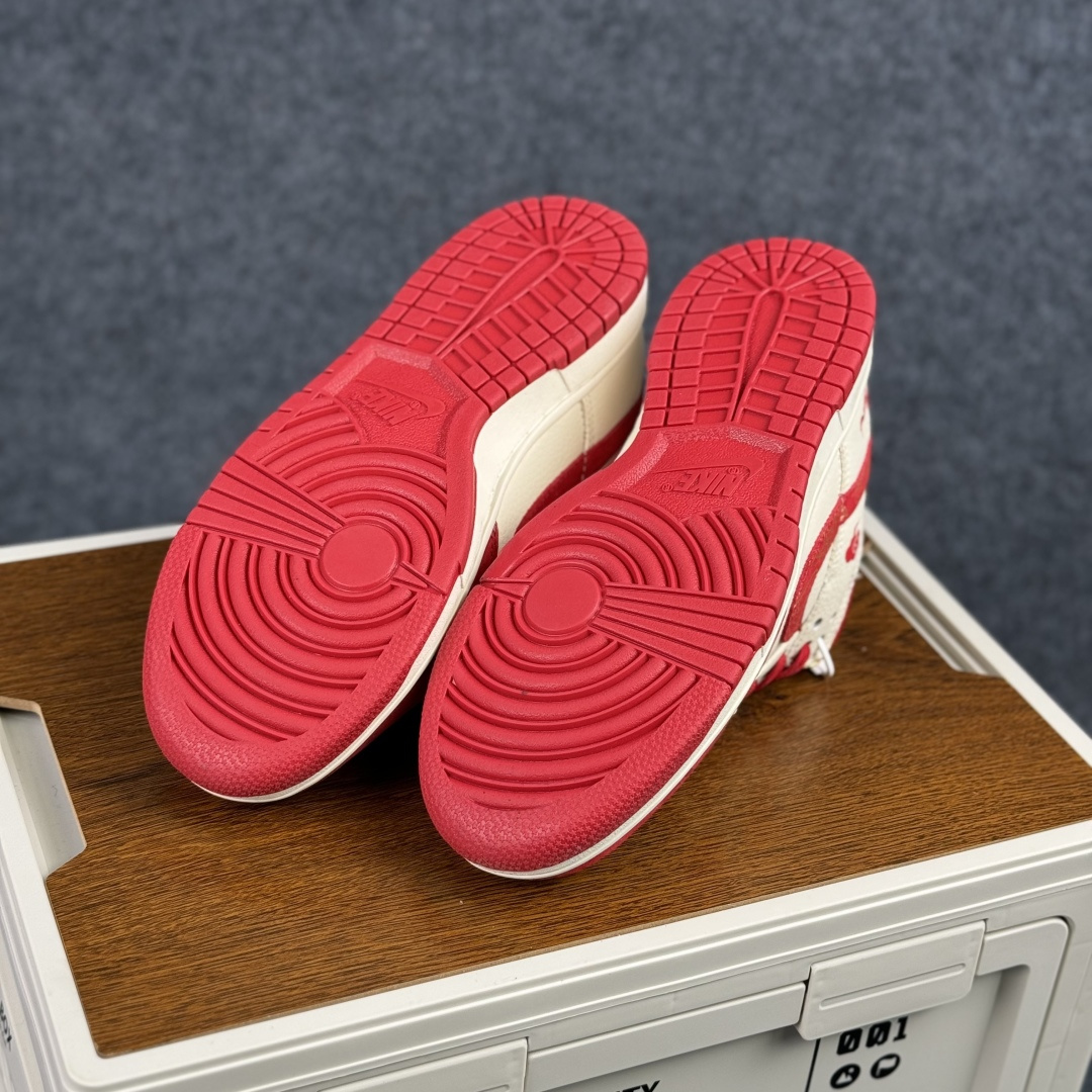 280 Nike SB Dunk Low 马年限定 白红金祥云 高端定制 低帮休闲板鞋 SD8888-008-Chinese UA Cheap High Quatity Brand Clothes Bags handbags Sneakers wholesale wholesaler seller from China Factory suppliers Fashion Clothing Shoes best Quality Beautiful Price 280 Nike SB Dunk Low 马年限定 白红金祥云 高端定制 低帮休闲板鞋 SD8888-008