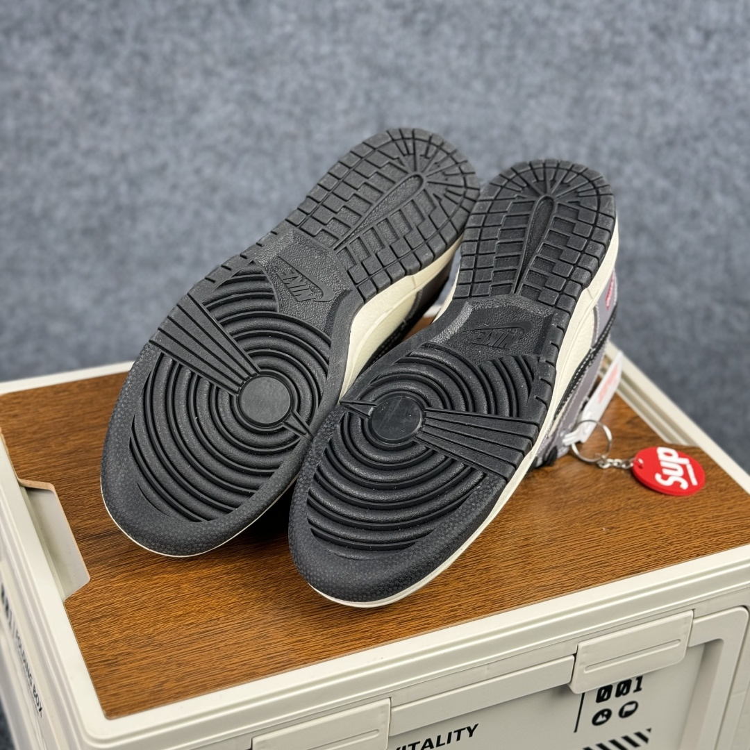 280 Nike Dunk Low Retro ‘DIY高端定制’耐克 低帮休闲运动板鞋 MN1688-110-Chinese UA Cheap High Quatity Brand Clothes Bags handbags Sneakers wholesale wholesaler seller from China Factory suppliers Fashion Clothing Shoes best Quality Beautiful Price 280 Nike Dunk Low Retro ‘DIY高端定制’耐克 低帮休闲运动板鞋 MN1688-110