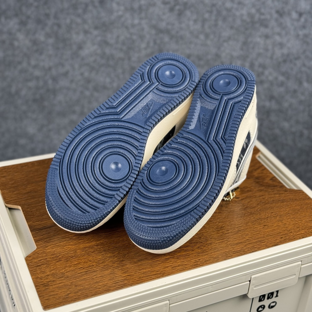 260- Nike Air Force 1'07 Low LV联名 米黑牛仔 空军一号低帮休闲板鞋 XY2025-006-Chinese UA Cheap High Quatity Brand Clothes Bags handbags Sneakers wholesale wholesaler seller from China Factory suppliers Fashion Clothing Shoes best Quality Beautiful Price 260- Nike Air Force 1'07 Low LV联名 米黑牛仔 空军一号低帮休闲板鞋 XY2025-006