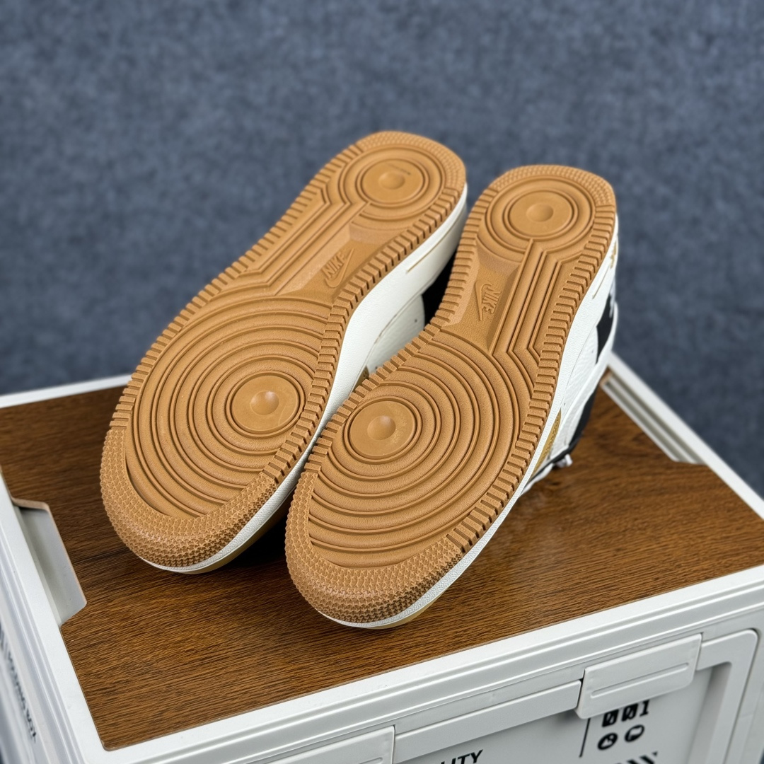 260 Nike Air Force 1'07 Low 白麦耀黑拼接 空军一号低帮休闲板鞋 IH0687-700-Chinese UA Cheap High Quatity Brand Clothes Bags handbags Sneakers wholesale wholesaler seller from China Factory suppliers Fashion Clothing Shoes best Quality Beautiful Price 260 Nike Air Force 1'07 Low 白麦耀黑拼接 空军一号低帮休闲板鞋 IH0687-700
