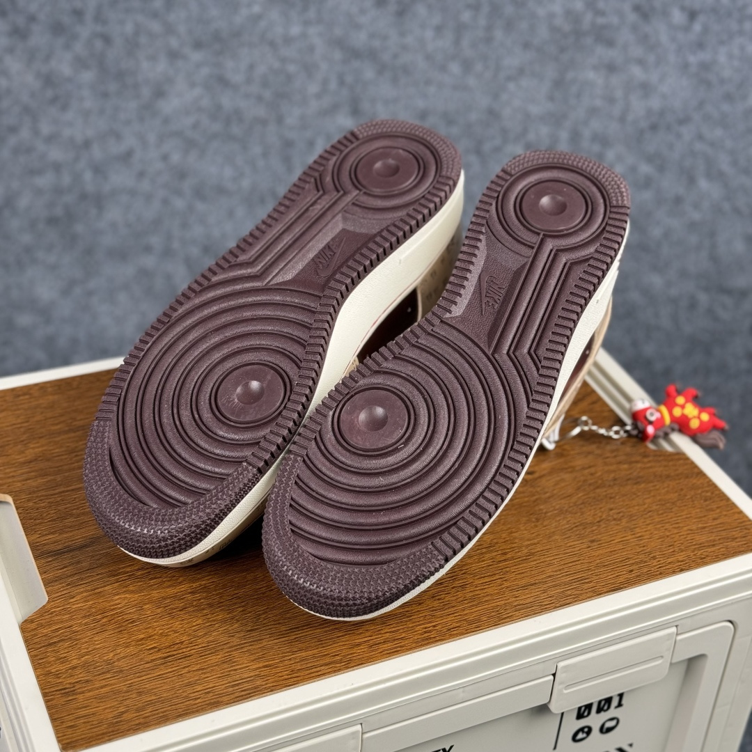 260 Nike Air Force 1'07 Low 马年限定 福韵杏棕 空军一号低帮休闲板鞋 NH0601-501-Chinese UA Cheap High Quatity Brand Clothes Bags handbags Sneakers wholesale wholesaler seller from China Factory suppliers Fashion Clothing Shoes best Quality Beautiful Price 260 Nike Air Force 1'07 Low 马年限定 福韵杏棕 空军一号低帮休闲板鞋 NH0601-501