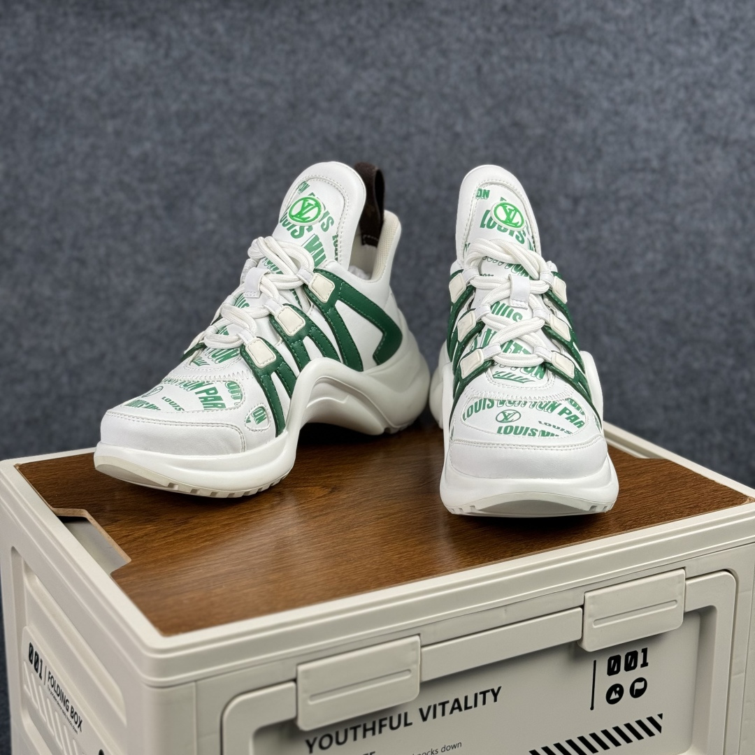 420 Louis VuittoArchlight经典 老爹鞋 DIY装饰 动物图案 拱桥 运动鞋-Chinese UA Cheap High Quatity Brand Clothes Bags handbags Sneakers wholesale wholesaler seller from China Factory suppliers Fashion Clothing Shoes best Quality Beautiful Price 420 Louis VuittoArchlight经典 老爹鞋 DIY装饰 动物图案 拱桥 运动鞋