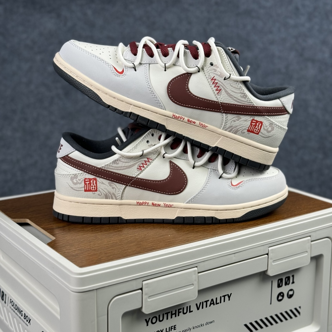 280 Nike SB Dunk Low 马年 奶白红 低帮休闲板鞋 IM6670-202-Chinese UA Cheap High Quatity Brand Clothes Bags handbags Sneakers wholesale wholesaler seller from China Factory suppliers Fashion Clothing Shoes best Quality Beautiful Price 280 Nike SB Dunk Low 马年 奶白红 低帮休闲板鞋 IM6670-202