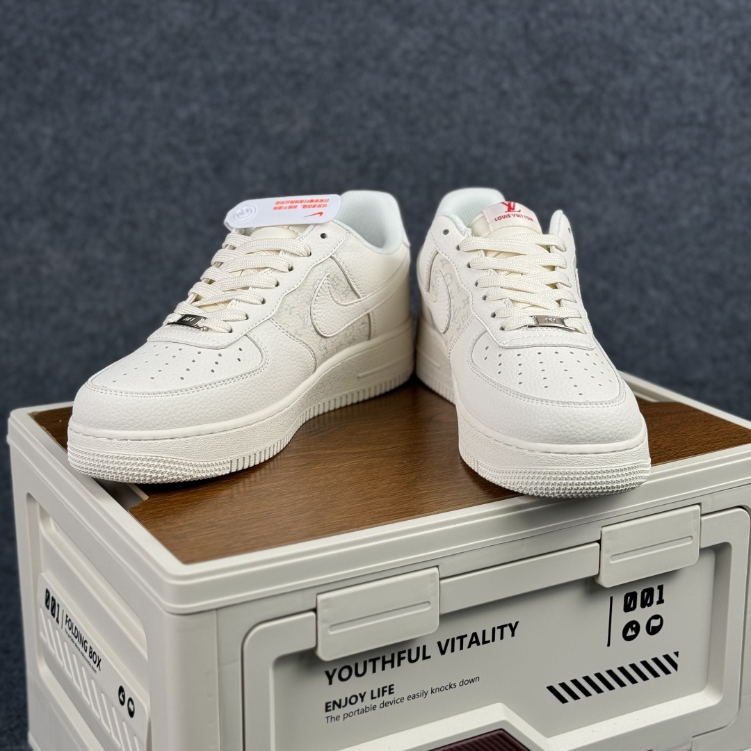 260 Nike Air Force 1'07 Low 联名款 空军一号低帮休闲板鞋 MM3399-801-Chinese UA Cheap High Quatity Brand Clothes Bags handbags Sneakers wholesale wholesaler seller from China Factory suppliers Fashion Clothing Shoes best Quality Beautiful Price 260 Nike Air Force 1'07 Low 联名款 空军一号低帮休闲板鞋 MM3399-801