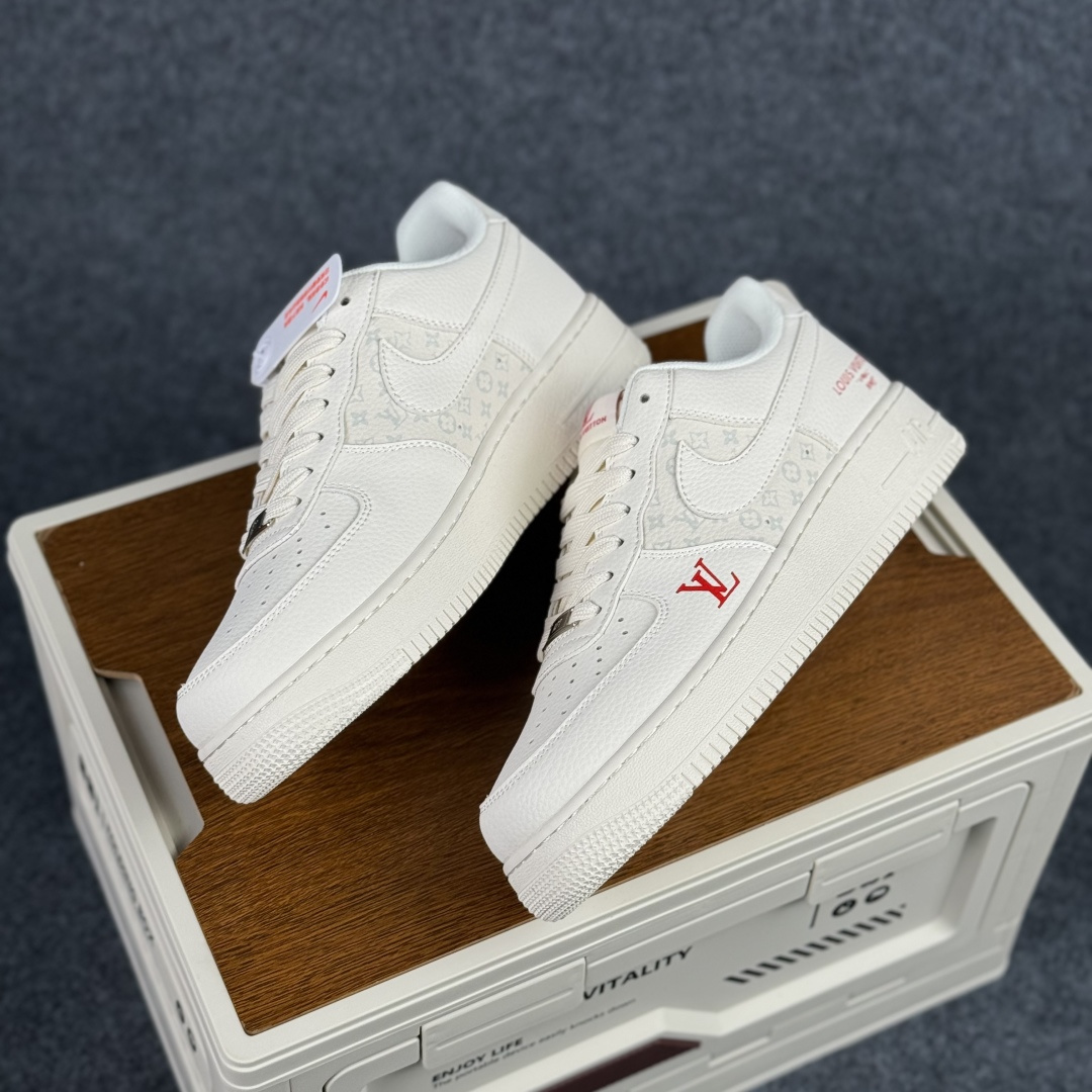 260 Nike Air Force 1'07 Low 联名款 空军一号低帮休闲板鞋 MM3399-801-Chinese UA Cheap High Quatity Brand Clothes Bags handbags Sneakers wholesale wholesaler seller from China Factory suppliers Fashion Clothing Shoes best Quality Beautiful Price 260 Nike Air Force 1'07 Low 联名款 空军一号低帮休闲板鞋 MM3399-801