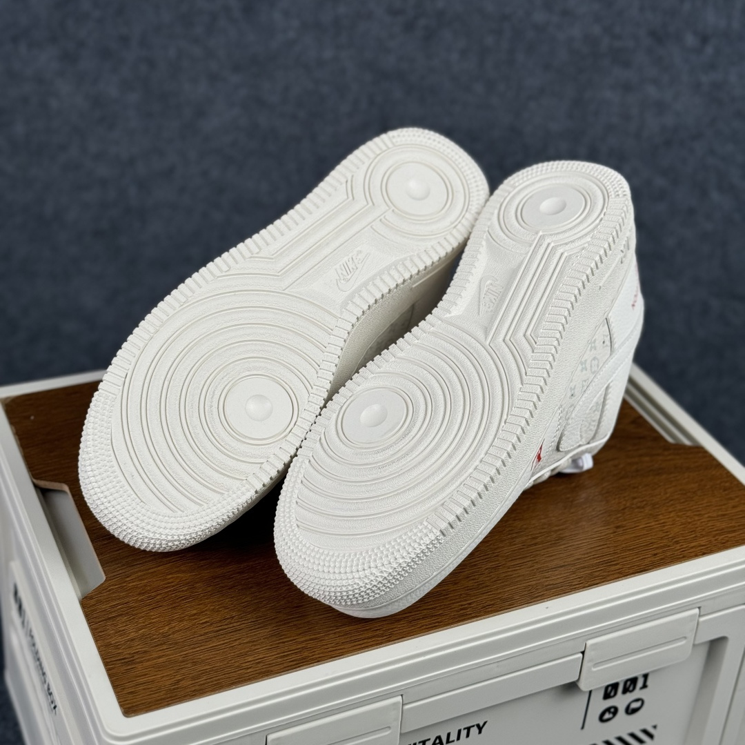 260 Nike Air Force 1'07 Low 联名款 空军一号低帮休闲板鞋 MM3399-801-Chinese UA Cheap High Quatity Brand Clothes Bags handbags Sneakers wholesale wholesaler seller from China Factory suppliers Fashion Clothing Shoes best Quality Beautiful Price 260 Nike Air Force 1'07 Low 联名款 空军一号低帮休闲板鞋 MM3399-801