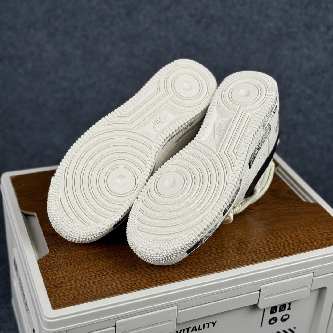 260 Nike Air Force 1'07 Low 二次元主题 空军一号低帮休闲板鞋 ZH0316-159-Chinese UA Cheap High Quatity Brand Clothes Bags handbags Sneakers wholesale wholesaler seller from China Factory suppliers Fashion Clothing Shoes best Quality Beautiful Price 260 Nike Air Force 1'07 Low 二次元主题 空军一号低帮休闲板鞋 ZH0316-159