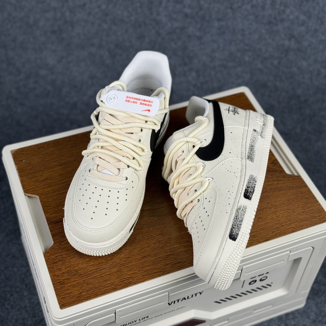 260 Nike Air Force 1'07 Low 二次元主题 空军一号低帮休闲板鞋 ZH0316-159-Chinese UA Cheap High Quatity Brand Clothes Bags handbags Sneakers wholesale wholesaler seller from China Factory suppliers Fashion Clothing Shoes best Quality Beautiful Price 260 Nike Air Force 1'07 Low 二次元主题 空军一号低帮休闲板鞋 ZH0316-159