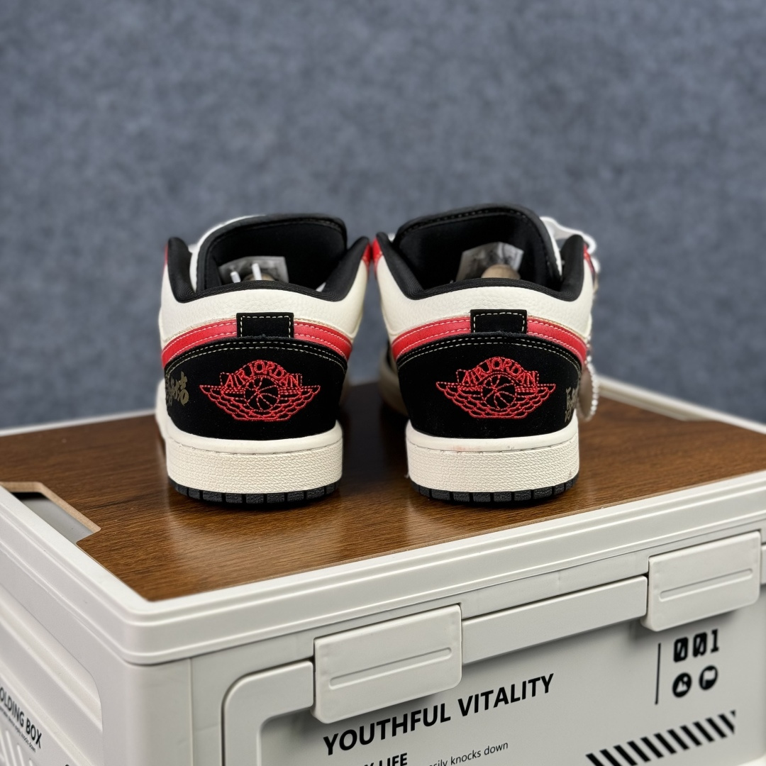 280 Nike Air Jordan 1 Low 马年限定 AJ1乔1低帮休闲鞋 QL1988-004-Chinese UA Cheap High Quatity Brand Clothes Bags handbags Sneakers wholesale wholesaler seller from China Factory suppliers Fashion Clothing Shoes best Quality Beautiful Price 280 Nike Air Jordan 1 Low 马年限定 AJ1乔1低帮休闲鞋 QL1988-004