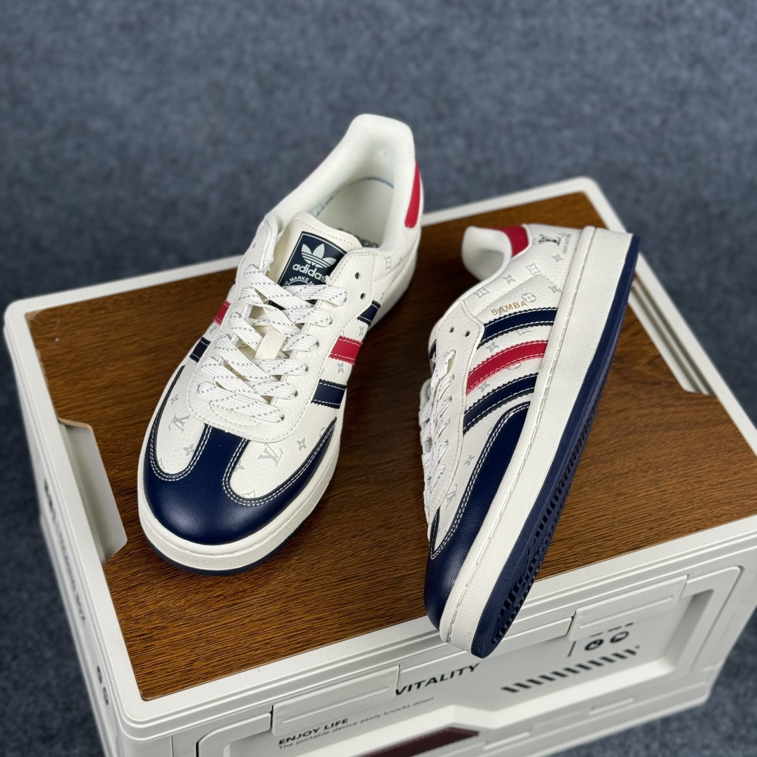 240 Adidas originals Samba x Sup联名 桑巴舞系列复古经典轻便板鞋 XD6188-103-Chinese UA Cheap High Quatity Brand Clothes Bags handbags Sneakers wholesale wholesaler seller from China Factory suppliers Fashion Clothing Shoes best Quality Beautiful Price 240 Adidas originals Samba x Sup联名 桑巴舞系列复古经典轻便板鞋 XD6188-103