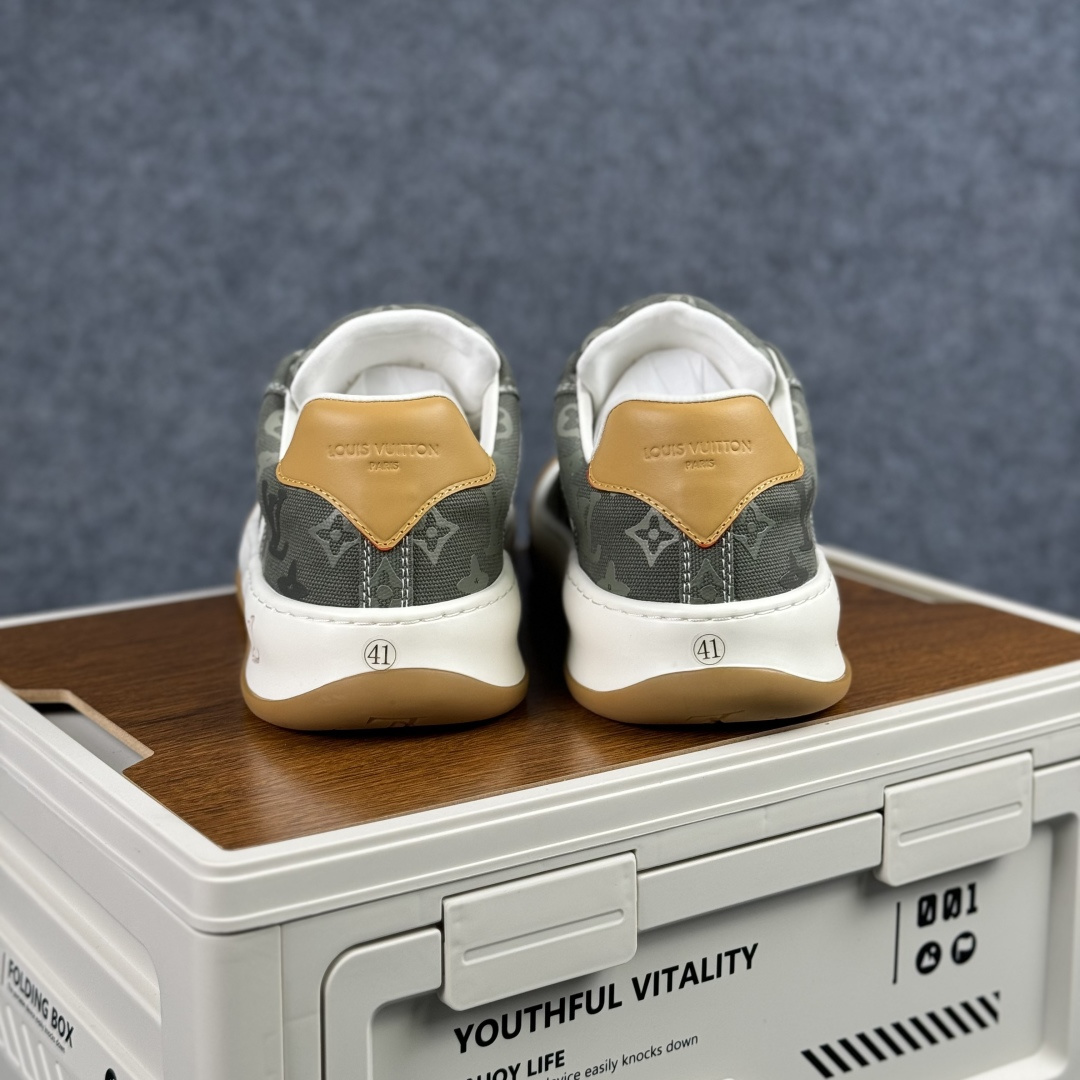 380 正确版军绿色 Louis Vuitton Tilted 倾斜系列低帮复古休闲运动文化百搭板鞋“LV组合tpu生胶底”1AJAM2