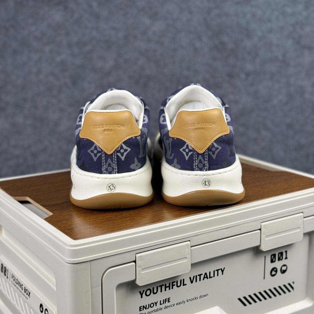 380 正确版牛仔蓝 Louis Vuitton Tilted 倾斜系列低帮复古休闲运动文化百搭板鞋“LV组合tpu生胶底”1AJAM2-Chinese UA Cheap High Quatity Brand Clothes Bags handbags Sneakers wholesale wholesaler seller from China Factory suppliers Fashion Clothing Shoes best Quality Beautiful Price 380 正确版牛仔蓝 Louis Vuitton Tilted 倾斜系列低帮复古休闲运动文化百搭板鞋“LV组合tpu生胶底”1AJAM2