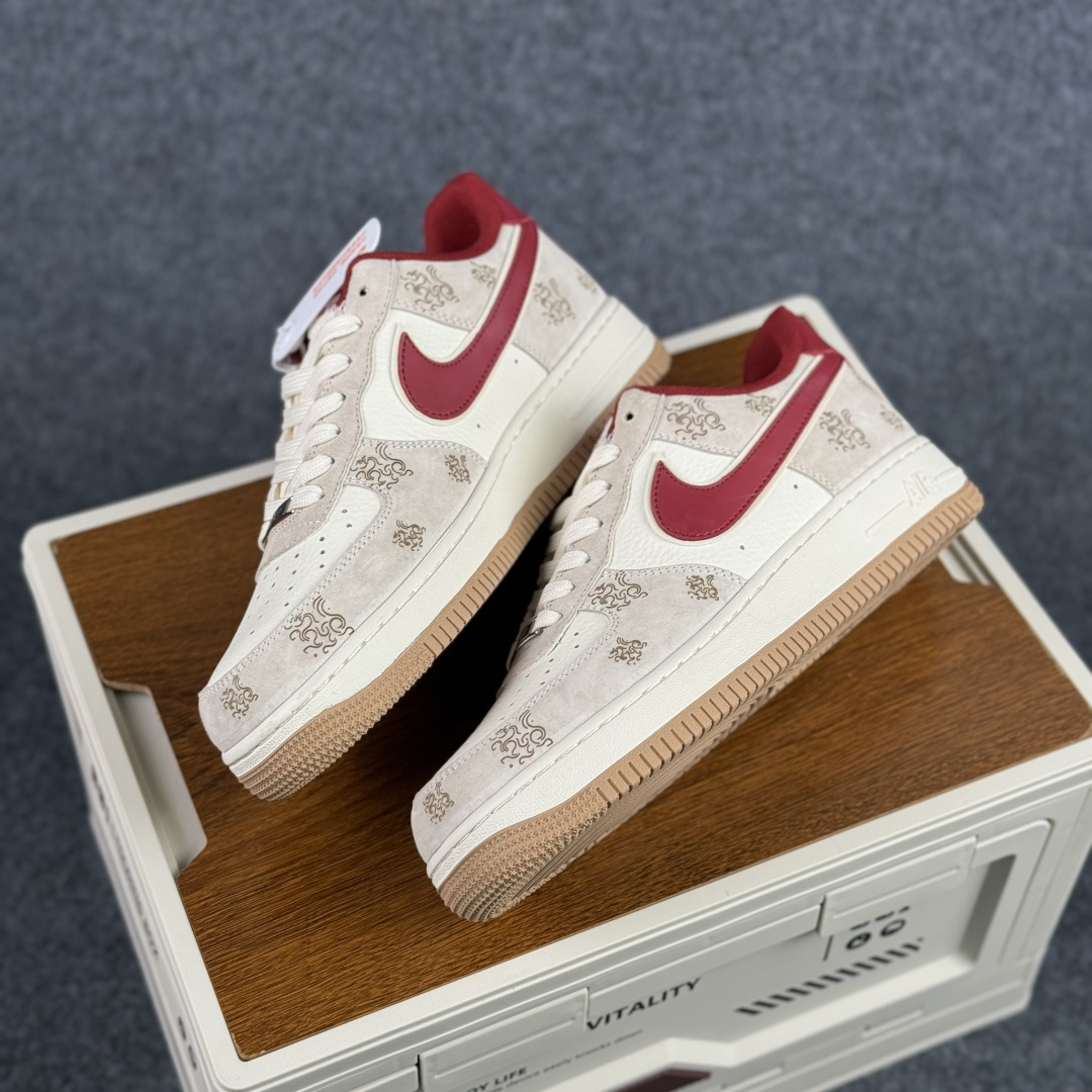 260 Nike Air Force 1 Low 07 马年限定 酒红小勾 空军一号 低帮休闲鞋 DF61-9003