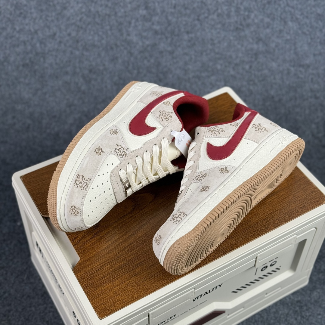 260 Nike Air Force 1 Low 07 马年限定 酒红小勾 空军一号 低帮休闲鞋 DF61-9003