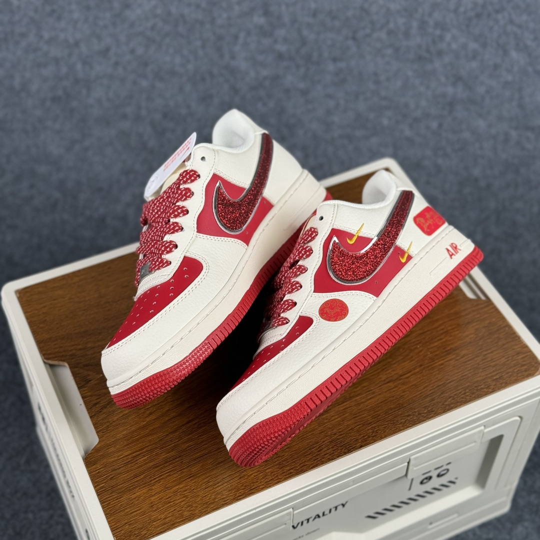 260 NIke Air Force 1 ‘07 Low 马年限定 空军一号 低帮 运动鞋 休闲鞋 QY6878-604-Chinese UA Cheap High Quatity Brand Clothes Bags handbags Sneakers wholesale wholesaler seller from China Factory suppliers Fashion Clothing Shoes best Quality Beautiful Price 260 NIke Air Force 1 ‘07 Low 马年限定 空军一号 低帮 运动鞋 休闲鞋 QY6878-604