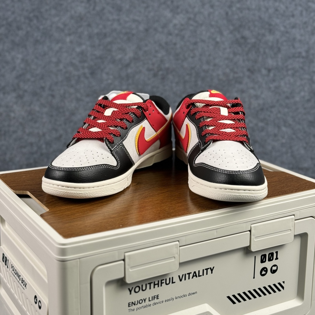 280 Nike Dunk Low Retro ‘DIY 马年限定 高端定制’耐克 低帮休闲运动板鞋 CX5050-Y63-Chinese UA Cheap High Quatity Brand Clothes Bags handbags Sneakers wholesale wholesaler seller from China Factory suppliers Fashion Clothing Shoes best Quality Beautiful Price 280 Nike Dunk Low Retro ‘DIY 马年限定 高端定制’耐克 低帮休闲运动板鞋 CX5050-Y63