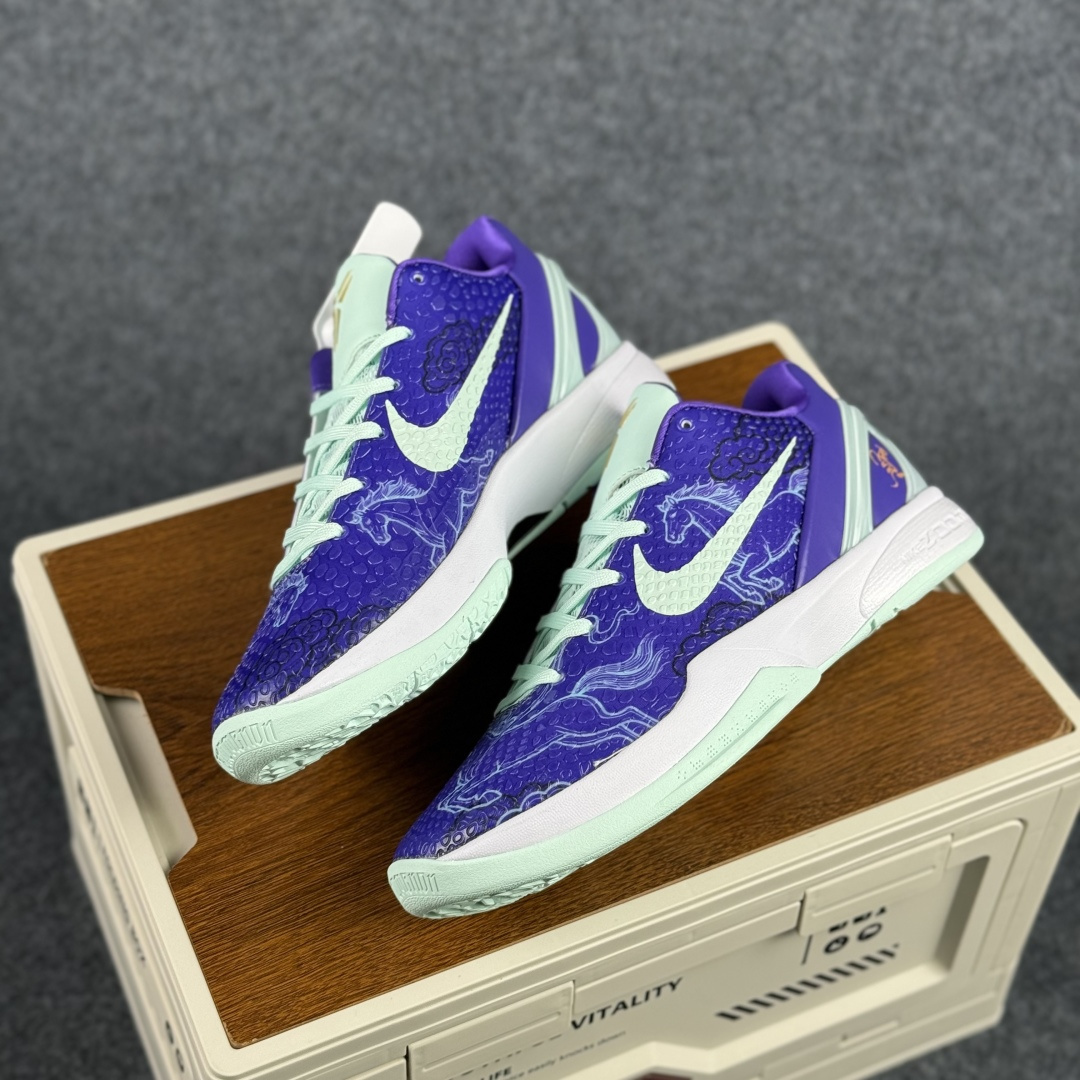 360 Nike Zoom Kobe VI 马年限定 CNY新年款 科比6代 低帮复刻实战运动低帮文化篮球鞋 CW2190-022-Chinese UA Cheap High Quatity Brand Clothes Bags handbags Sneakers wholesale wholesaler seller from China Factory suppliers Fashion Clothing Shoes best Quality Beautiful Price 360 Nike Zoom Kobe VI 马年限定 CNY新年款 科比6代 低帮复刻实战运动低帮文化篮球鞋 CW2190-022