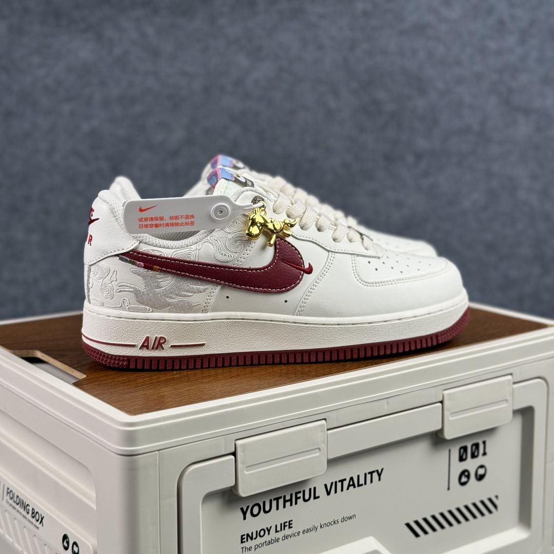 260 Nike Air Force 1'07 Low 马年限定 白红 空军一号低帮休闲板鞋 DD1982-348-Chinese UA Cheap High Quatity Brand Clothes Bags handbags Sneakers wholesale wholesaler seller from China Factory suppliers Fashion Clothing Shoes best Quality Beautiful Price 260 Nike Air Force 1'07 Low 马年限定 白红 空军一号低帮休闲板鞋 DD1982-348