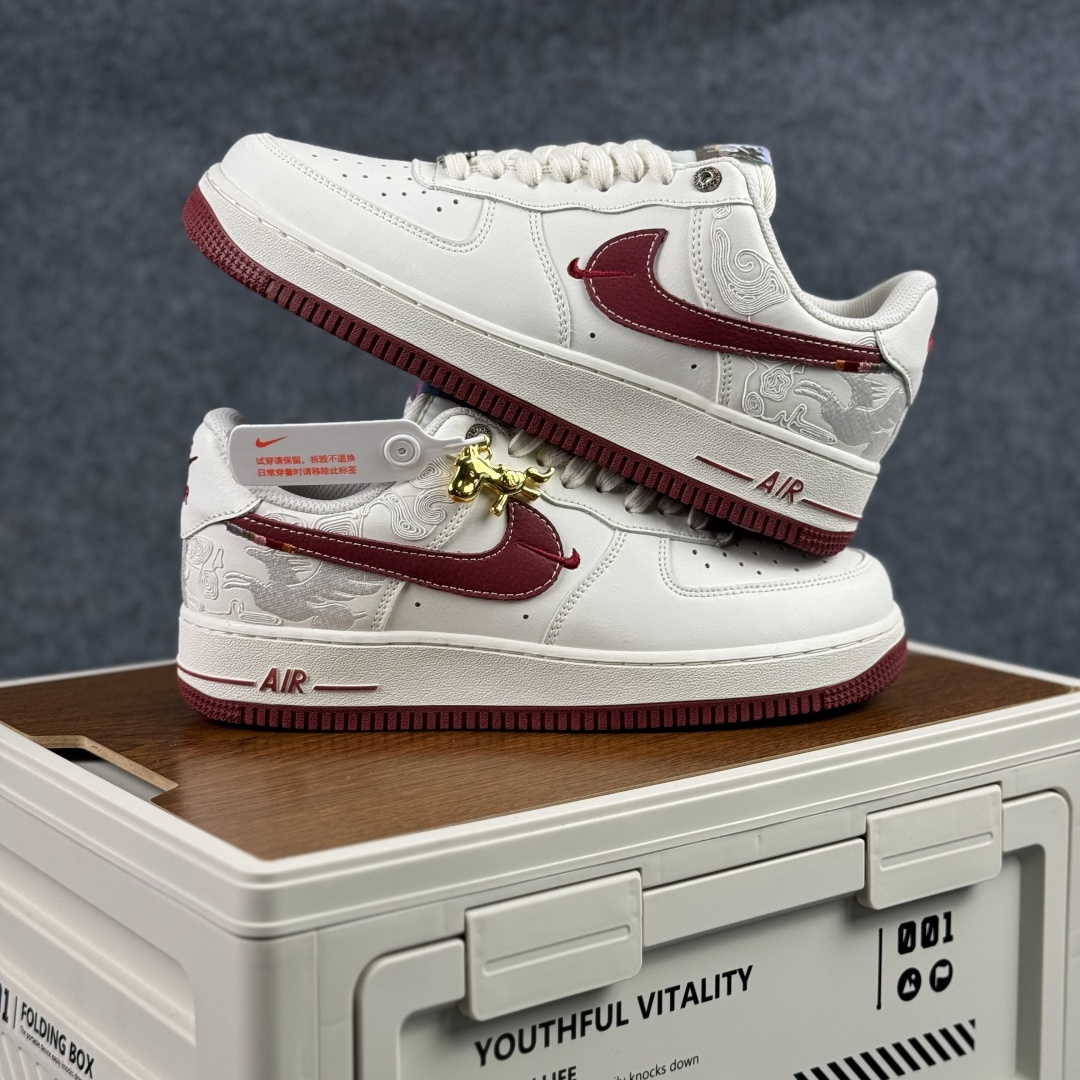 260 Nike Air Force 1'07 Low 马年限定 白红 空军一号低帮休闲板鞋 DD1982-348-Chinese UA Cheap High Quatity Brand Clothes Bags handbags Sneakers wholesale wholesaler seller from China Factory suppliers Fashion Clothing Shoes best Quality Beautiful Price 260 Nike Air Force 1'07 Low 马年限定 白红 空军一号低帮休闲板鞋 DD1982-348