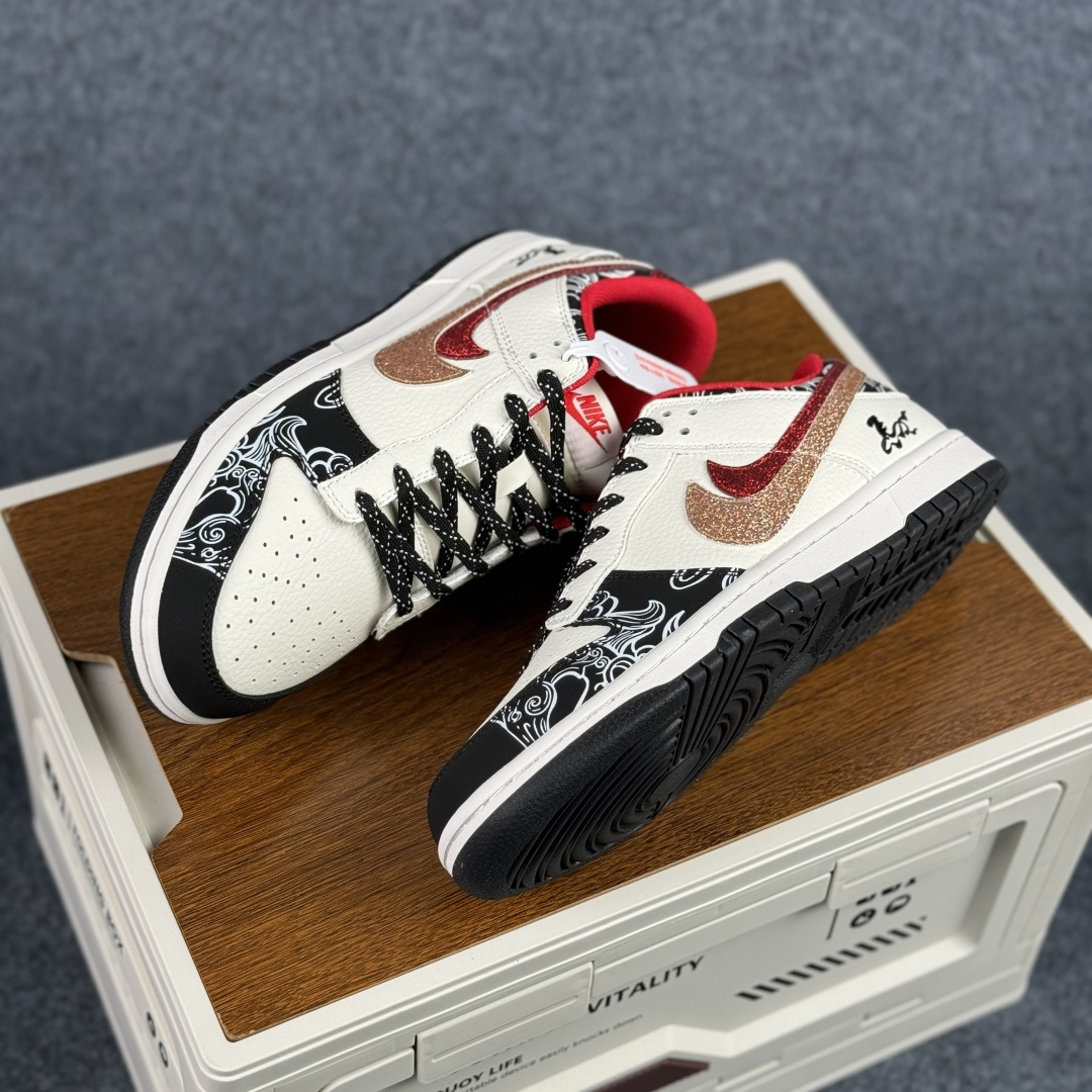 280 Nike Dunk Low Retro ‘马年限定’休闲运动板鞋 XD6188-052-Chinese UA Cheap High Quatity Brand Clothes Bags handbags Sneakers wholesale wholesaler seller from China Factory suppliers Fashion Clothing Shoes best Quality Beautiful Price 280 Nike Dunk Low Retro ‘马年限定’休闲运动板鞋 XD6188-052