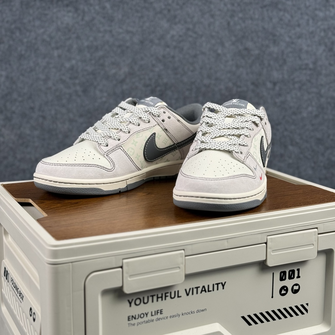 280 Nike SB Dunk Low LV联名款 高端定制 低帮休闲板鞋 YX5066-391-Chinese UA Cheap High Quatity Brand Clothes Bags handbags Sneakers wholesale wholesaler seller from China Factory suppliers Fashion Clothing Shoes best Quality Beautiful Price 280 Nike SB Dunk Low LV联名款 高端定制 低帮休闲板鞋 YX5066-391