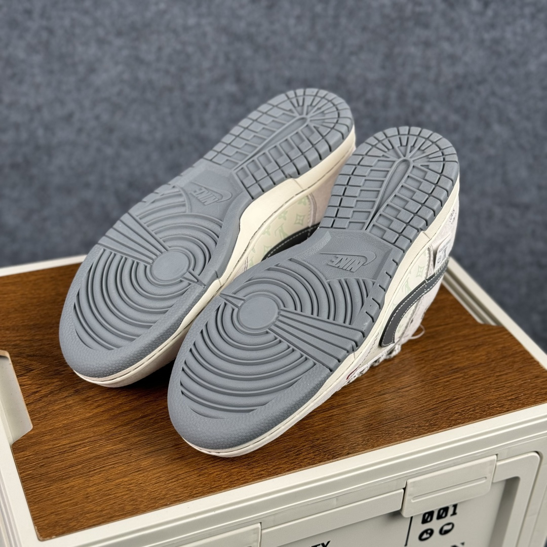 280 Nike SB Dunk Low LV联名款 高端定制 低帮休闲板鞋 YX5066-391-Chinese UA Cheap High Quatity Brand Clothes Bags handbags Sneakers wholesale wholesaler seller from China Factory suppliers Fashion Clothing Shoes best Quality Beautiful Price 280 Nike SB Dunk Low LV联名款 高端定制 低帮休闲板鞋 YX5066-391