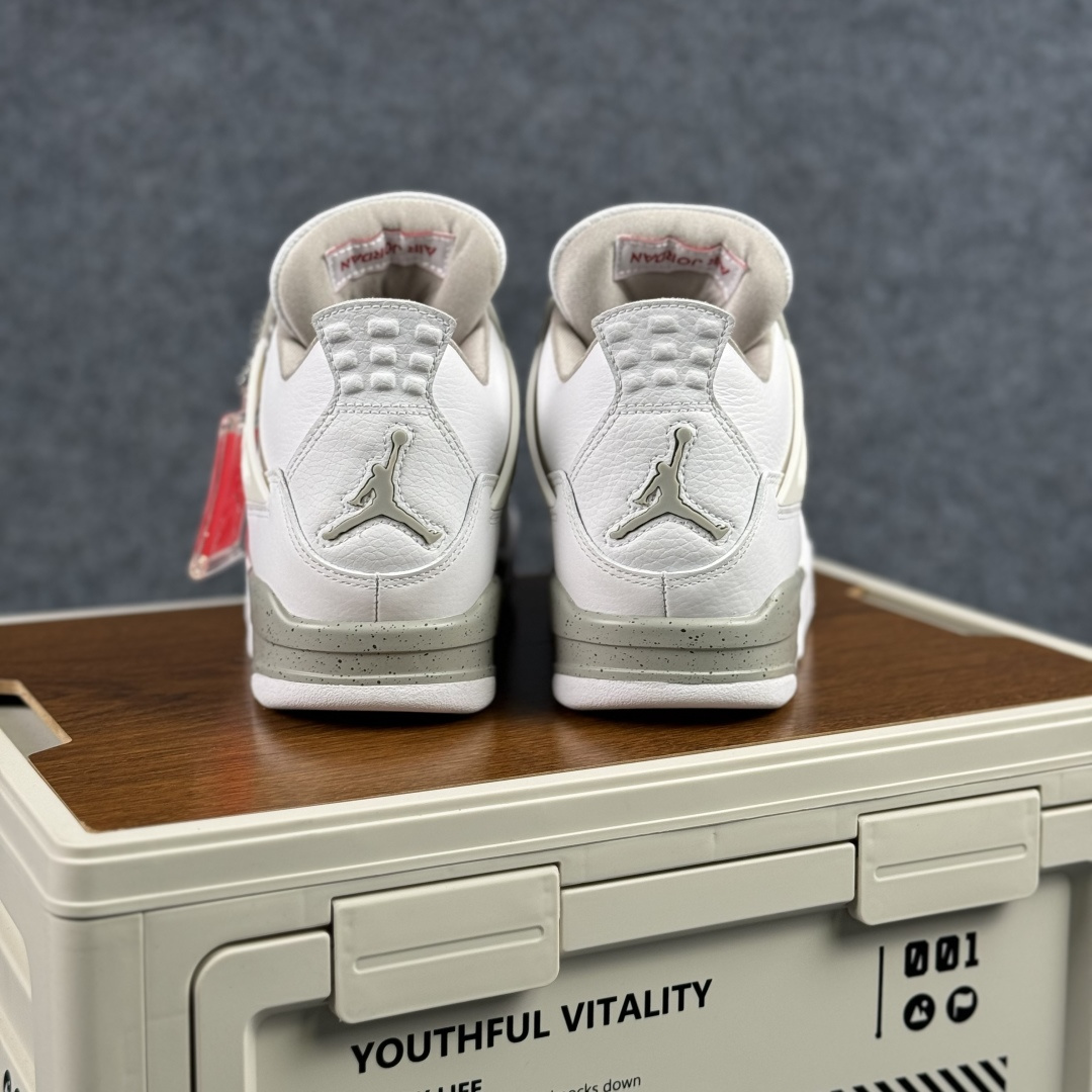 300 W版 Air Jordan AJ4 ”Metallic Gold” 白奥利奥 乔丹AJ4代中帮复古休闲篮球鞋 CT8527-100
