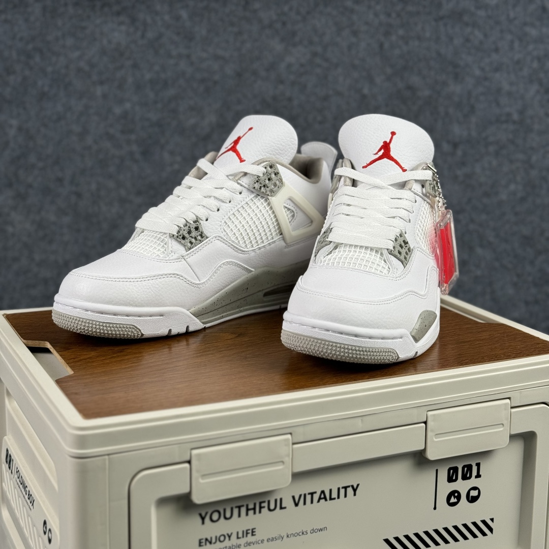 300 W版 Air Jordan AJ4 ”Metallic Gold” 白奥利奥 乔丹AJ4代中帮复古休闲篮球鞋 CT8527-100