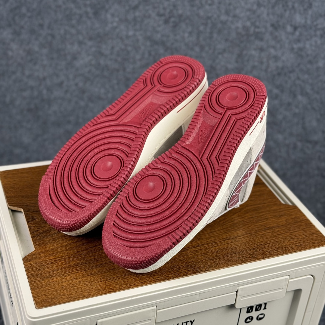 260 Nike Air Force 1'07 Low 联名款 空军一号低帮休闲板鞋 SY1388-028-Chinese UA Cheap High Quatity Brand Clothes Bags handbags Sneakers wholesale wholesaler seller from China Factory suppliers Fashion Clothing Shoes best Quality Beautiful Price 260 Nike Air Force 1'07 Low 联名款 空军一号低帮休闲板鞋 SY1388-028