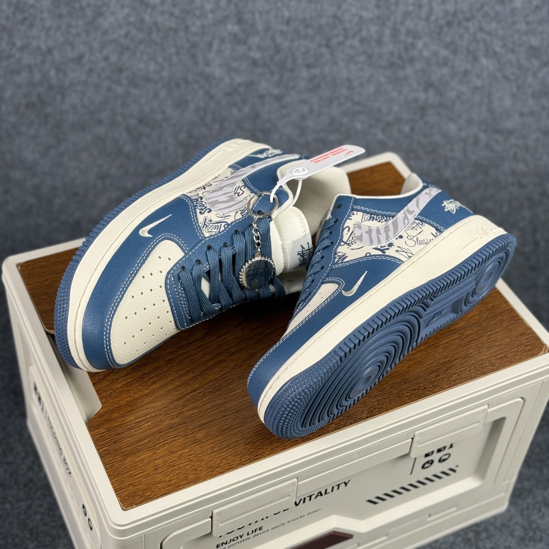 260 Nike Air Force 1'07 Low 联名款 空军一号低帮休闲板鞋 XL1979-132-Chinese UA Cheap High Quatity Brand Clothes Bags handbags Sneakers wholesale wholesaler seller from China Factory suppliers Fashion Clothing Shoes best Quality Beautiful Price 260 Nike Air Force 1'07 Low 联名款 空军一号低帮休闲板鞋 XL1979-132