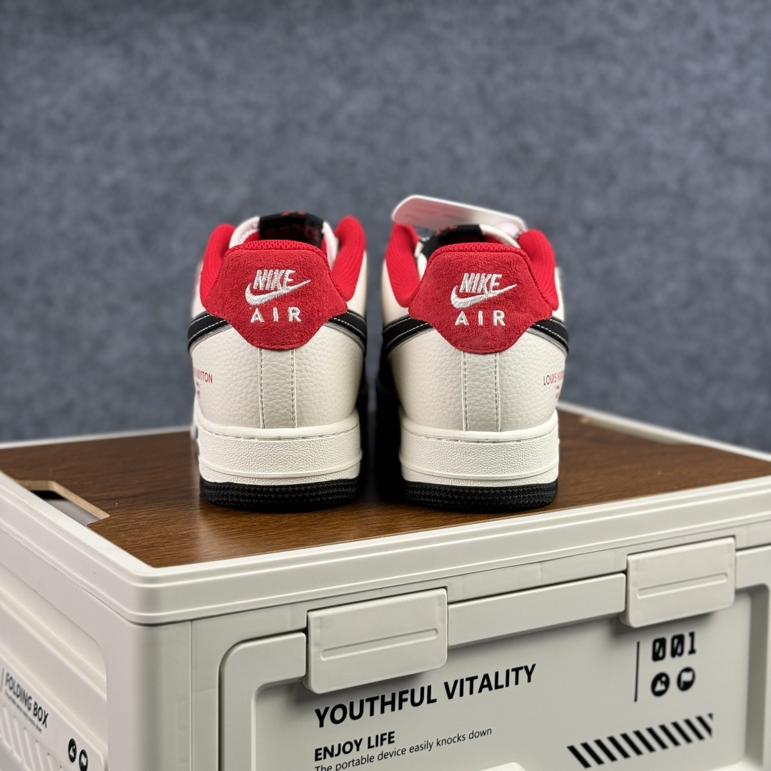 260 NIke Air Force 1 ‘07 Low 马年限定 LV联名 空军一号 低帮 运动鞋 休闲鞋 CS5288-722-Chinese UA Cheap High Quatity Brand Clothes Bags handbags Sneakers wholesale wholesaler seller from China Factory suppliers Fashion Clothing Shoes best Quality Beautiful Price 260 NIke Air Force 1 ‘07 Low 马年限定 LV联名 空军一号 低帮 运动鞋 休闲鞋 CS5288-722